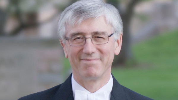 Anne Diamond interviews Conductor and Organist Stephen Darlington of Christ Church Cathedral, Oxford