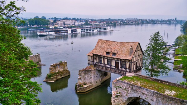 A recent guest shares memories from our Paris & The Heart of Normandy itinerary