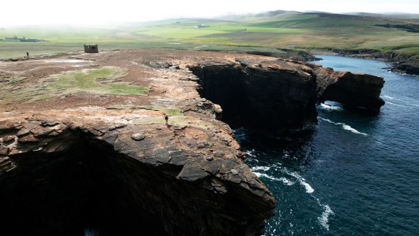 Admire the untamed beauty of Scotland’s Outer Hebrides and Orkney Islands