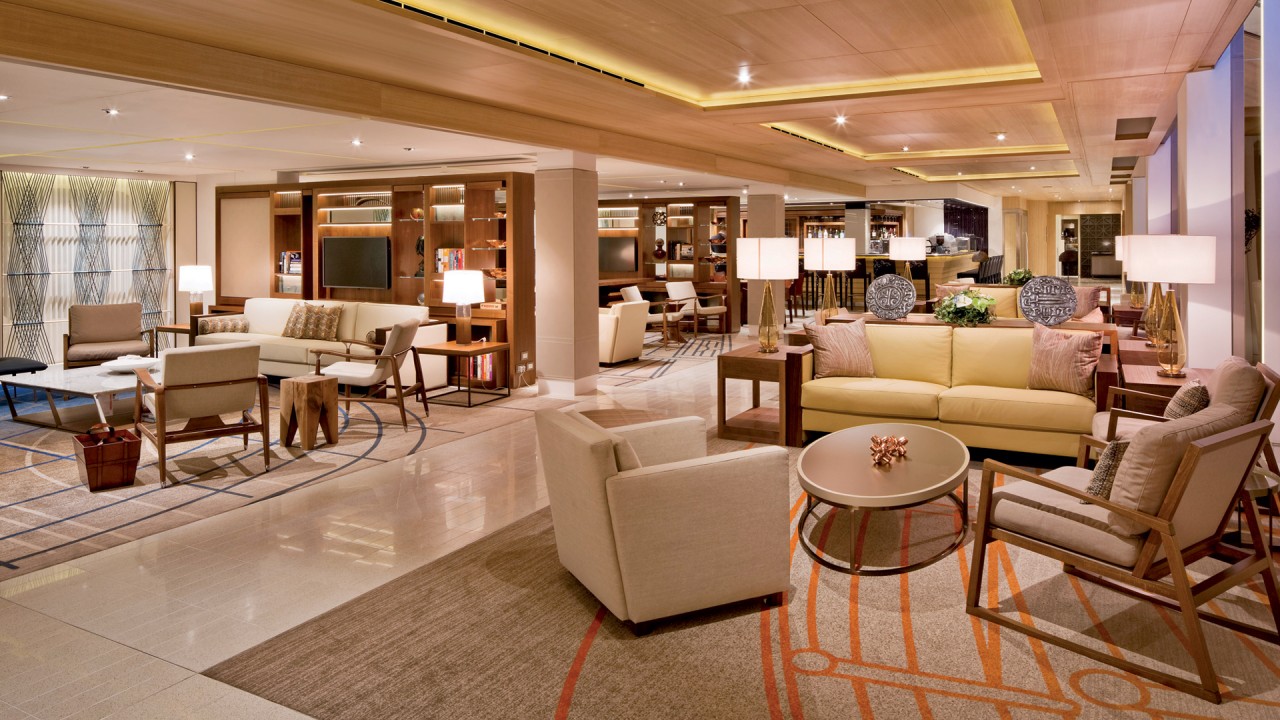 Karine Hagen invites you on a 360° tour of our ocean ships)