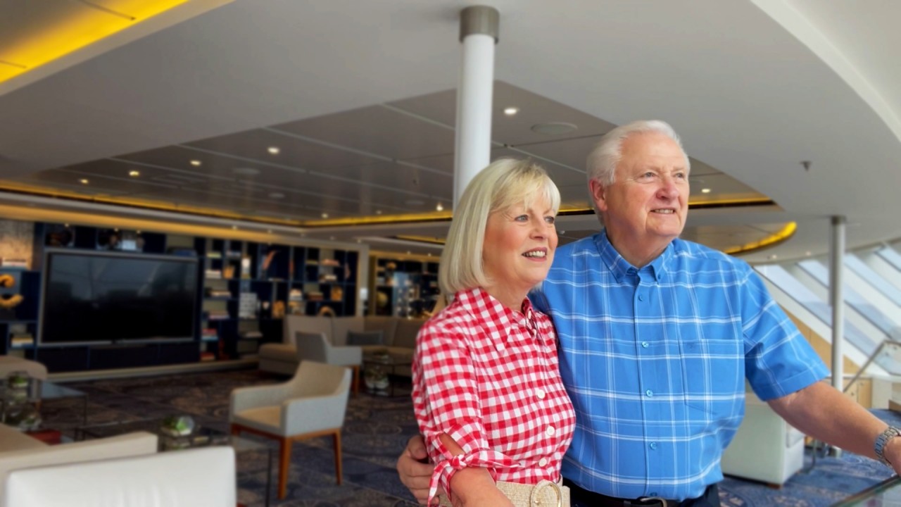 Anne Diamond interviews Viking guests Sheila & Ed Davies)