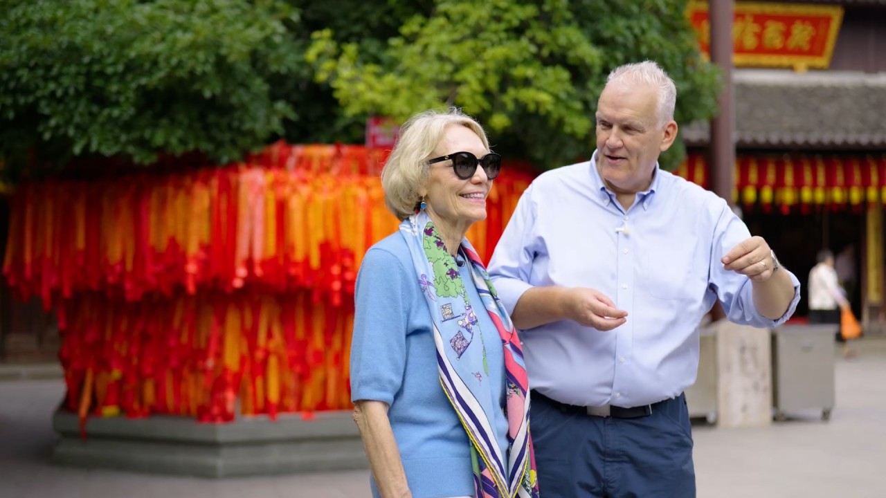 Tour historic Shanghai with members of the Viking family)