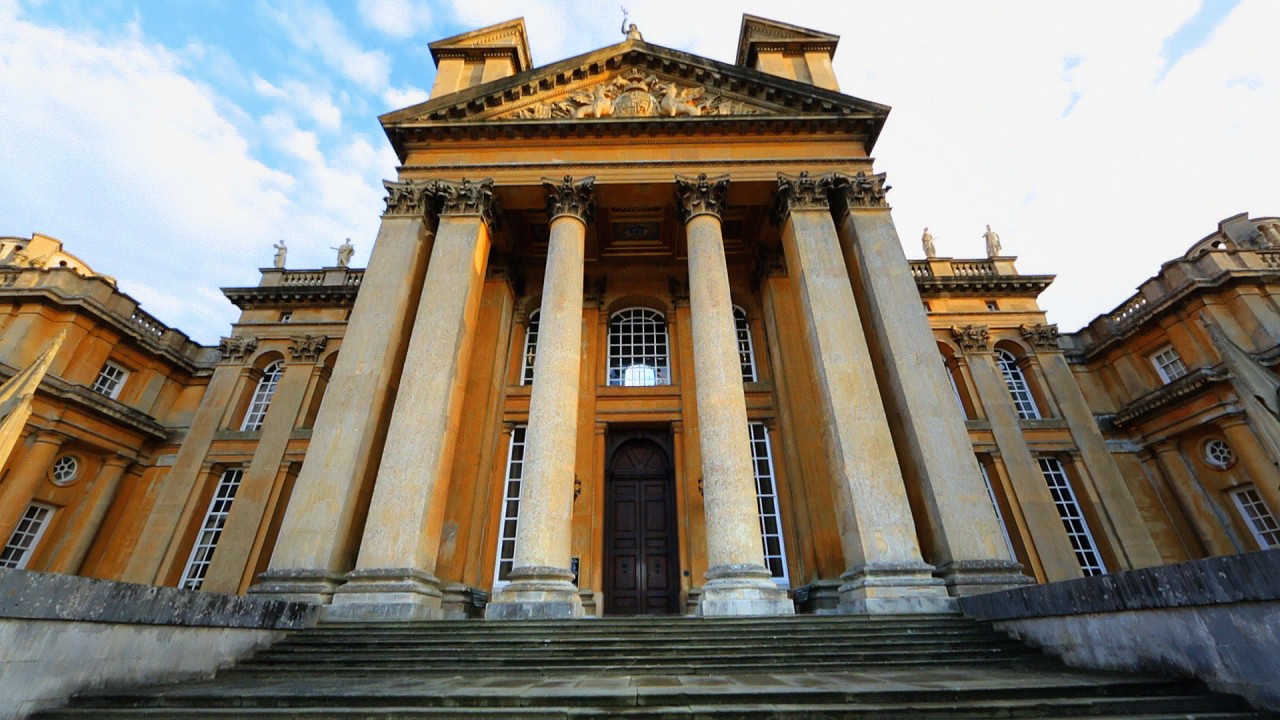 Blenheim Palace)