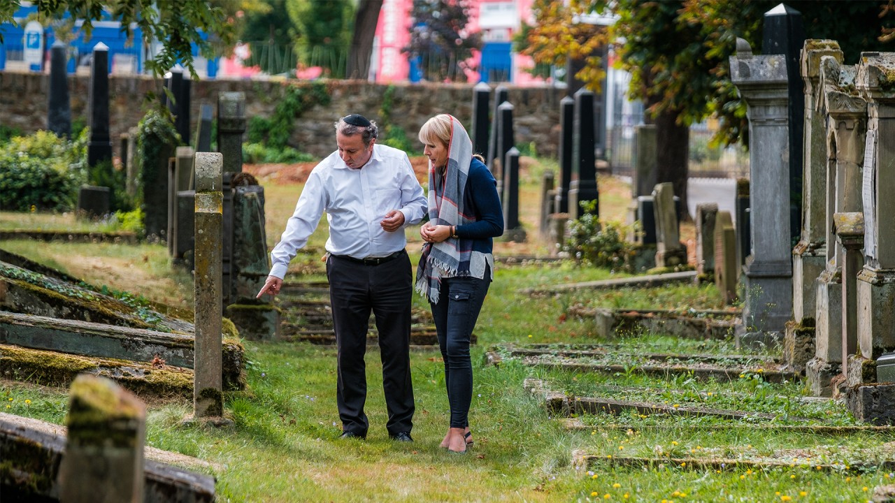 Koblenz Jewish Cemetery - History Held in Stone)